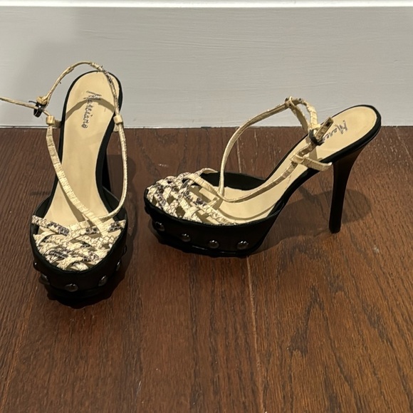Marciano Women’s Black and Snakeskin Heels Size 7 - Picture 1 of 7